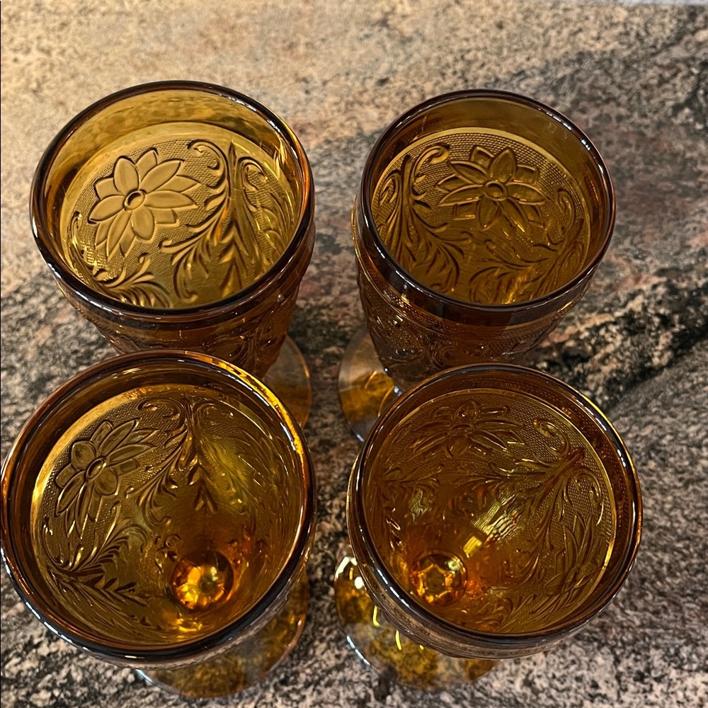 Set of 4 Vintage Tiara Glasses - Picture 2 of 5